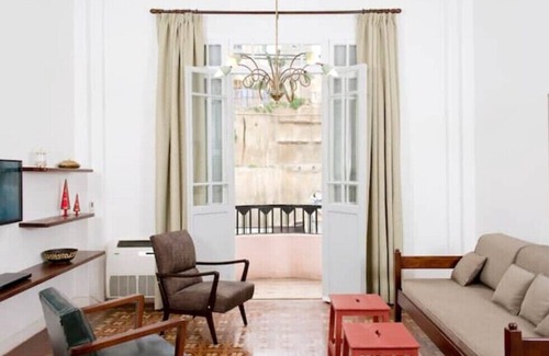 Mar Mikhael Apartment | 100m2 flat in Mar Michael Achrafieh