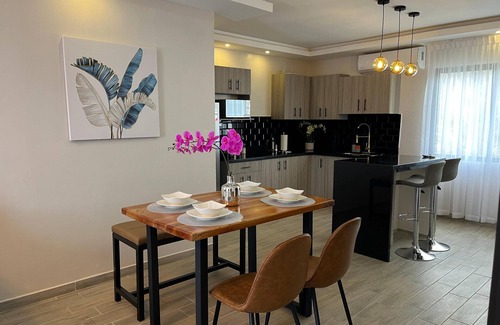Comayagua Apartment | 101 Charming 2-bedroom apartment in welcoming Palmerola with AC