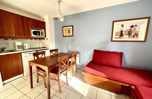 Maubuisson Apartment | Family-Friendly Apartment with Pool Near Hourtin Lake