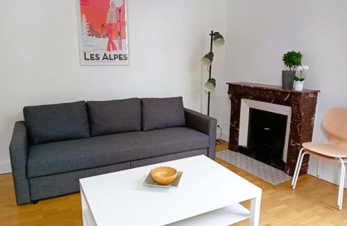 Quartier Chorier-Berriat Apartment | Modern Apartment with Large Living Area & Pet-Friendly Amenities