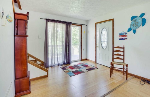 Geneva-on-the-Lake Cottage | 102 m² Cabin ∙ 3 bedrooms ∙ 6 guests