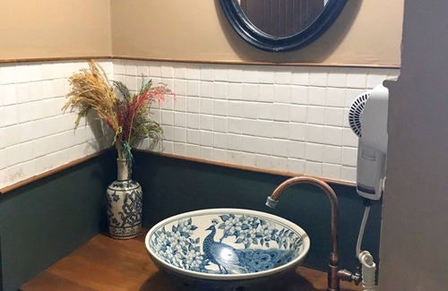China Town Hotel | Top-Rated Bed and Brews with Family-Friendly Amenities