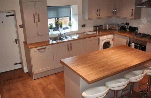 Stubbins House | Family-Friendly Retreat at 103 Whalley Road Ramsbottom