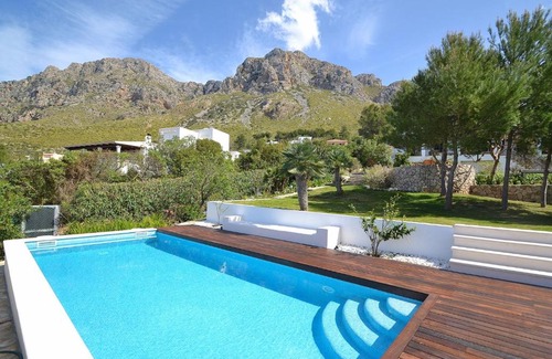 Betlem de Marina House | Discover 104 Villa Dragonera ET4025: Family-Friendly Getaway
