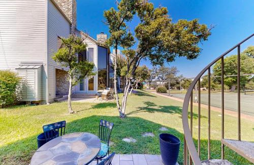 Lakeway Apartment | Child-Friendly Retreat at 104 World of Tennis Square