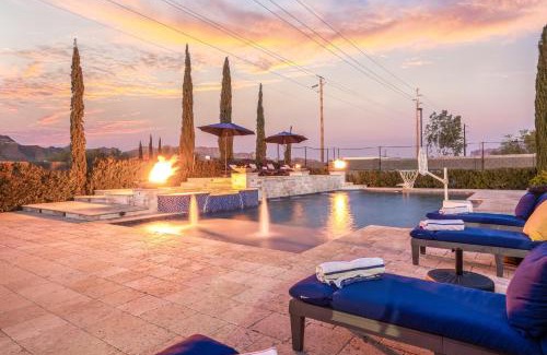 East Mesa House | Family-Friendly Retreat at 104th Mesa Home with Pool & Hot Tub