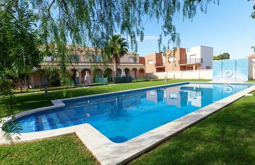 Miami Platja Villa | Spacious 3-Bedroom Villa with Pool for Family Getaways