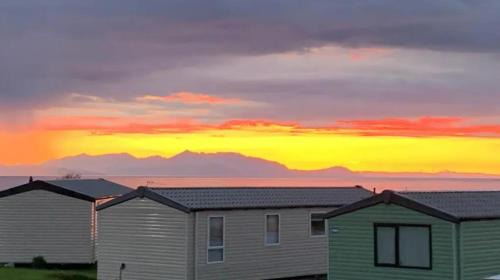 Ayr Apartment | Oceanfront 107 Arran View: Pet Friendly with Pool & WiFi