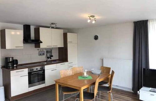 Rhauderfehn Apartment | Perfect Getaway at Fehnferien - 10/10 Rated Retreat!