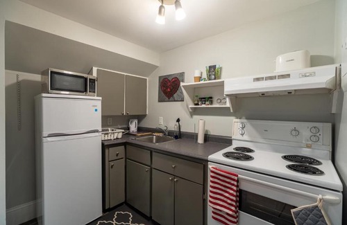Downtown Halifax Apartment | Cozy Work From Home Suite in Historic Location, Pet Friendly