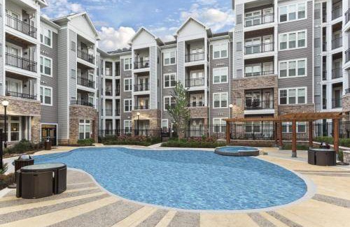 Woodbridge Apartment | Spacious 3-Bedroom Apartment for Up to 7 Guests