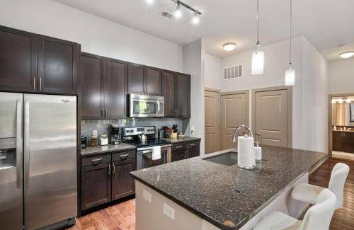 Woodbridge Apartment | Spacious 3-Bedroom Apartment for Up to 7 Guests
