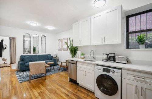 East Harlem Apartment | Spacious 3BR NYC Apartment - Pet Friendly & Great Value