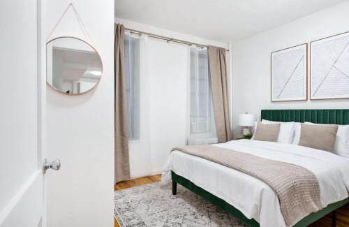 East Harlem Apartment | Spacious 3BR NYC Apartment - Pet Friendly & Great Value