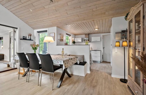 Ansager House | Cozy 3-Bedroom House for Families with Kitchen Access