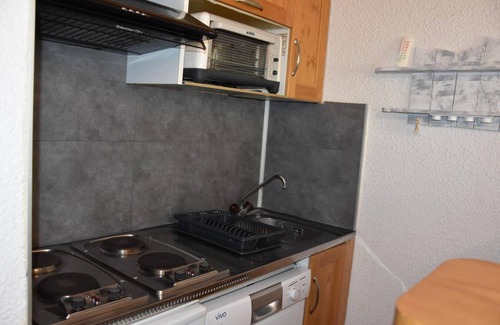 Pralognan-la-Vanoise Apartment | Convenient Getaway Near Resort Center in Pralognan-la-Vanoise