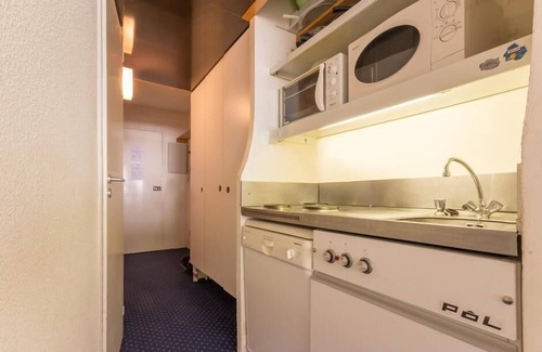 Arc-2000 Apartment | Scenic Ski Slopes View with Balcony Near Les Arcs Resort