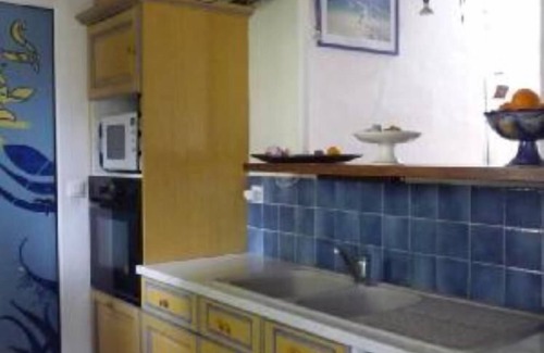 Le Castellet House | Family-Friendly Retreat with Pool, Near La Bisotte Beaches