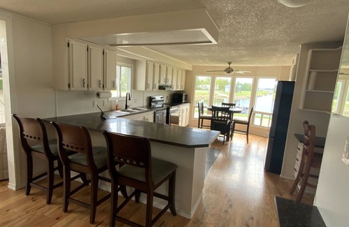 Stokes Bay House | Ideal Family Getaway Just Minutes from the Beach!