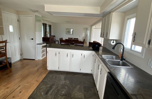 Stokes Bay House | Ideal Family Getaway Just Minutes from the Beach!