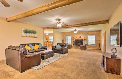Rosston House | Inviting Log Cabin Retreat with Jungle Gym & Volleyball