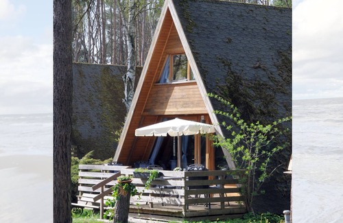 Zinnowitz Cabin | Cozy Finnhütte Kaminofen - Oceanfront Retreat in Zinnowitz