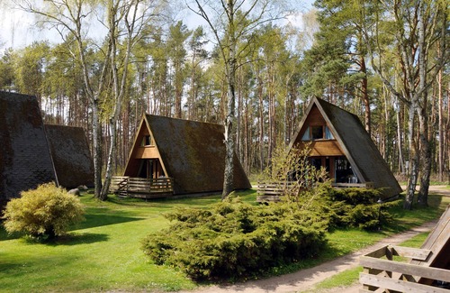 Zinnowitz Cabin | Cozy Finnhütte Kaminofen - Oceanfront Retreat in Zinnowitz