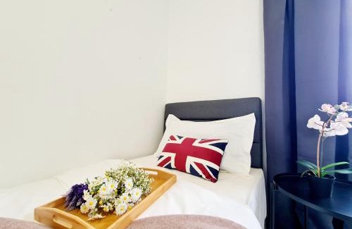 Bandar Puchong Jaya Apartment | Explore the Cozy 3-Room Koi Kinrara Suite Near Attractions