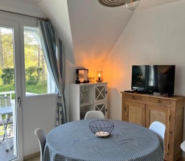Hardelot-Plage Apartment | Explore 11 Les Pins Penchés: Oceanfront Family Retreat
