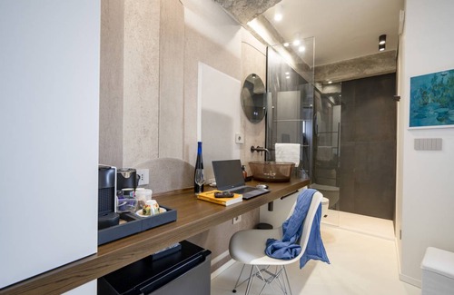 Municipio 1 Apartment | 11 m² Studio flat ∙ 1 bedroom ∙ 1 guest