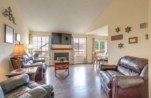 Thornton House | Pet-Friendly Thornton Home Near Downtown Denver - Rated 10/10
