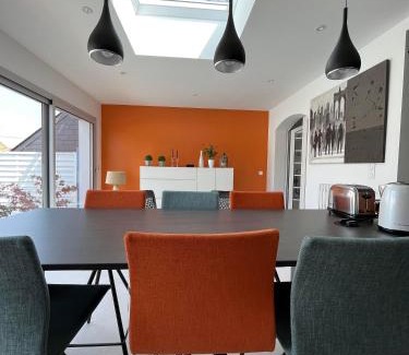 Le Croisic Bed & Breakfast | Unforgettable Stays at 11 Port Lin with Ocean Views