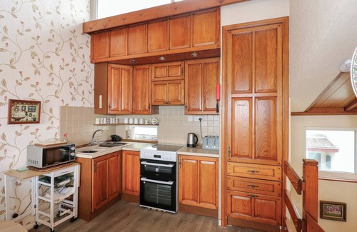 Borth-y-Gest Cottage | 11 South Snowdon Wharf