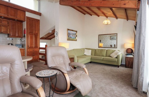 Borth-y-Gest Cottage | 11 South Snowdon Wharf