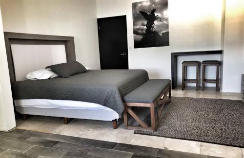 Torreon Apartment | Family-Friendly 11 Suite Grande for Memorable Getaways