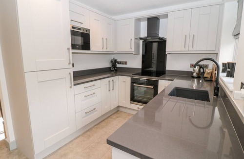 Gilsland Cottage | Family-Friendly 11 THE FORGE with Garden in Brampton