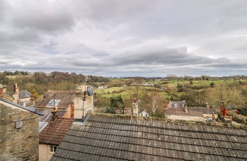 Richmond Cottage | Pet-Friendly Retreat at 11 Tower Street, Richmond