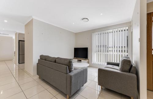 Golden Beach House | Pet-Friendly Retreat at 11 Wills Avenue, Golden Beach