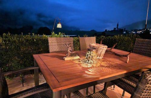 Sagogn Apartment | Spacious 2-Bedroom Apartment for 4 with Full Kitchen
