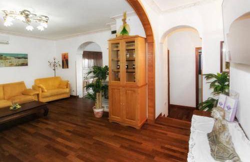 Furore Apartment | Spacious 3-Bedroom Apartment for Up to 7 Guests