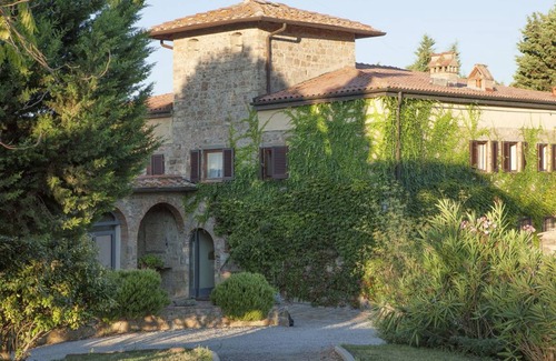 Barberino Val d'Elsa Resort | Spacious 2-Bedroom Resort with Pool & Restaurant Access