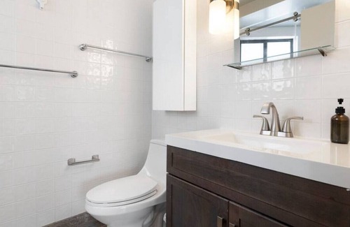 Hendricks and Venice Isles Apartment | Waterfront Retreat: Boat Rentals, Ocean Views & More