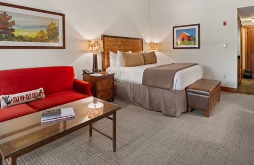 Stowe Area Cabin | Exceptional 1116 Studio at The Lodge At Spruce Peak