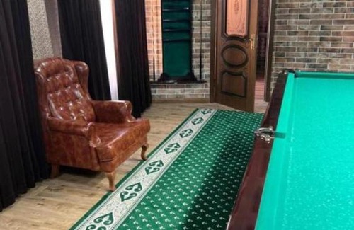Shymkent House | Experience Comfort at 112 Гостевой дом with Pool & Breakfast
