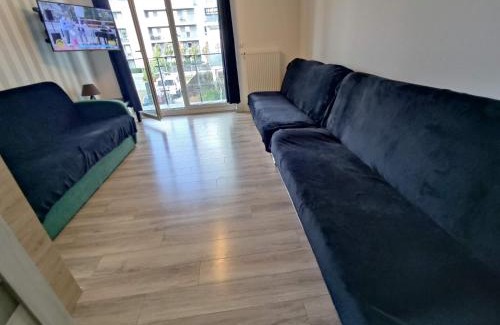 Stare Miasto District Apartment | Budget-Friendly Rooms at 1120 Śmiałego: Self Check-In