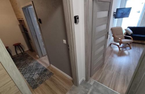 Stare Miasto District Apartment | Budget-Friendly Rooms at 1120 Śmiałego: Self Check-In