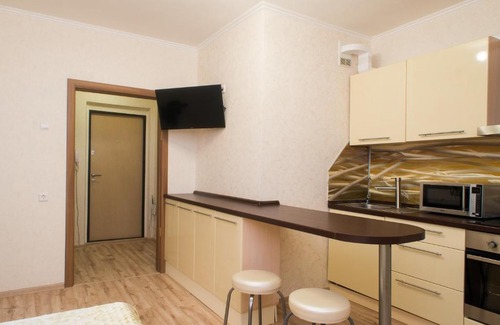 Chelyabinsk Apartment | Discover 117 улица Братьев Кашириных - Rated 9/10!