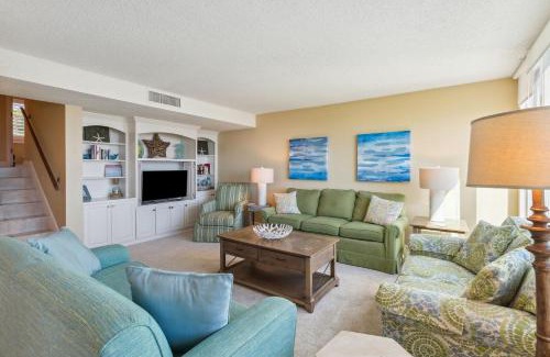 Fernandina Beach House | Beach Walker: Family-Friendly Oceanfront Getaway