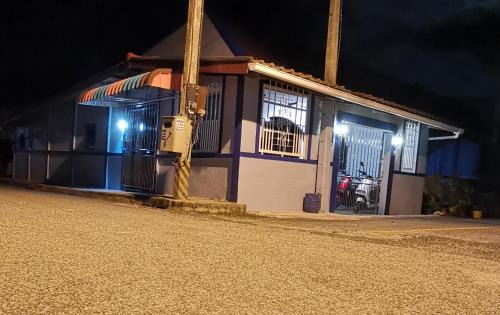 Betong House | 11house