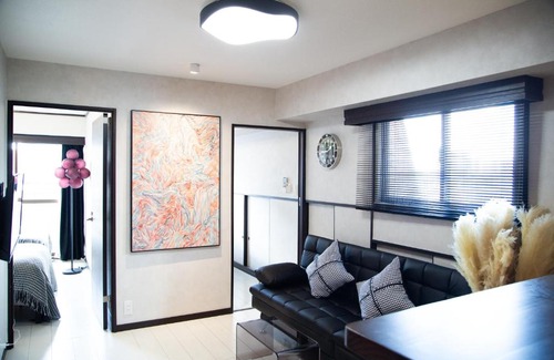 Kabukicho Apartment | Central Shinjuku Retreat with Hot Tub & Easy Subway Access